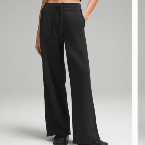 lululemon athletica Pants - Lululemon Athletica Scuba Mid Rise Wide Leg in Black
